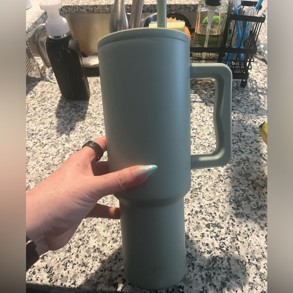 Simple modern trek tumbler
